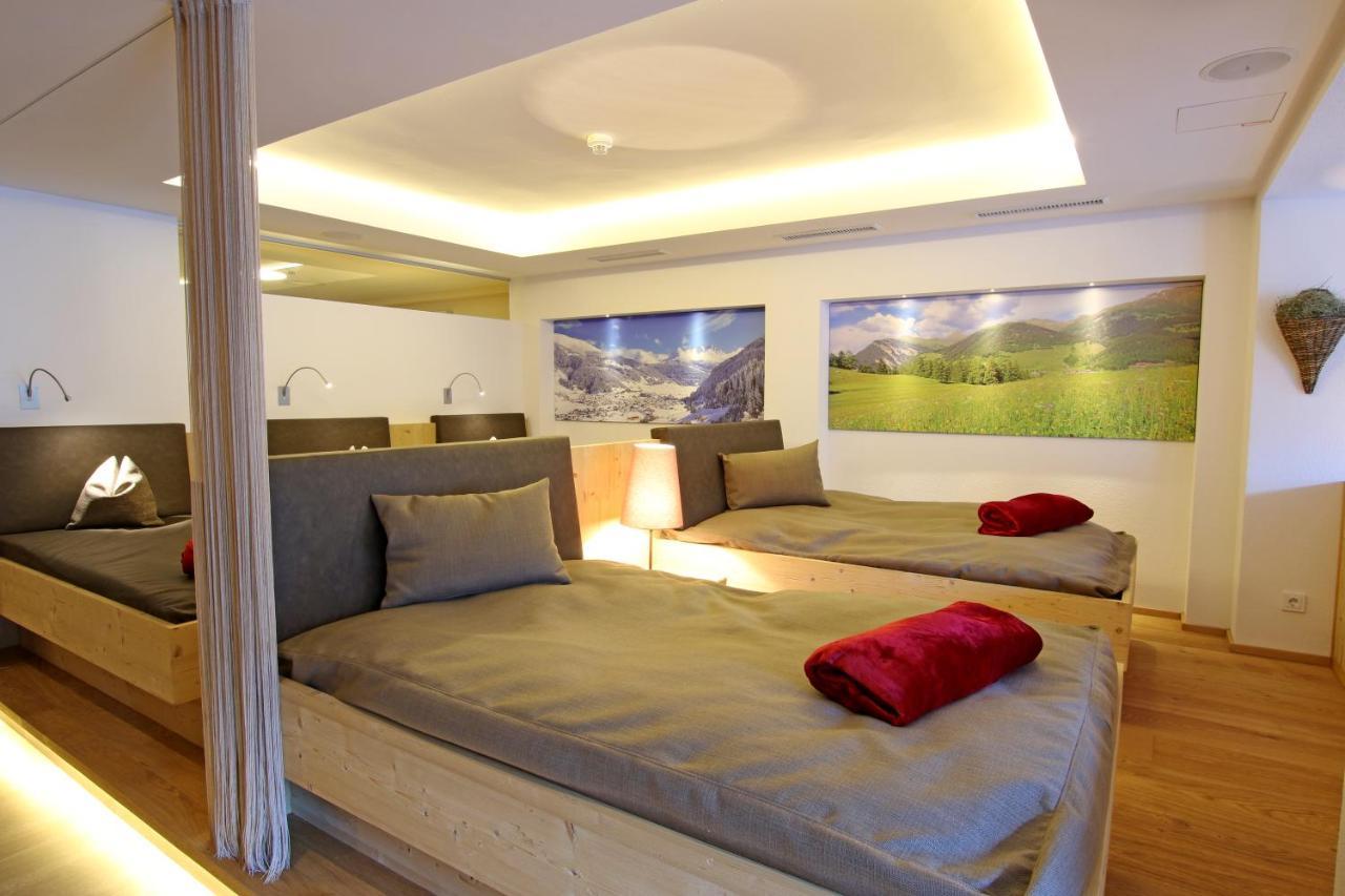 Hotel Schwarzer Adler Nauders Luaran gambar