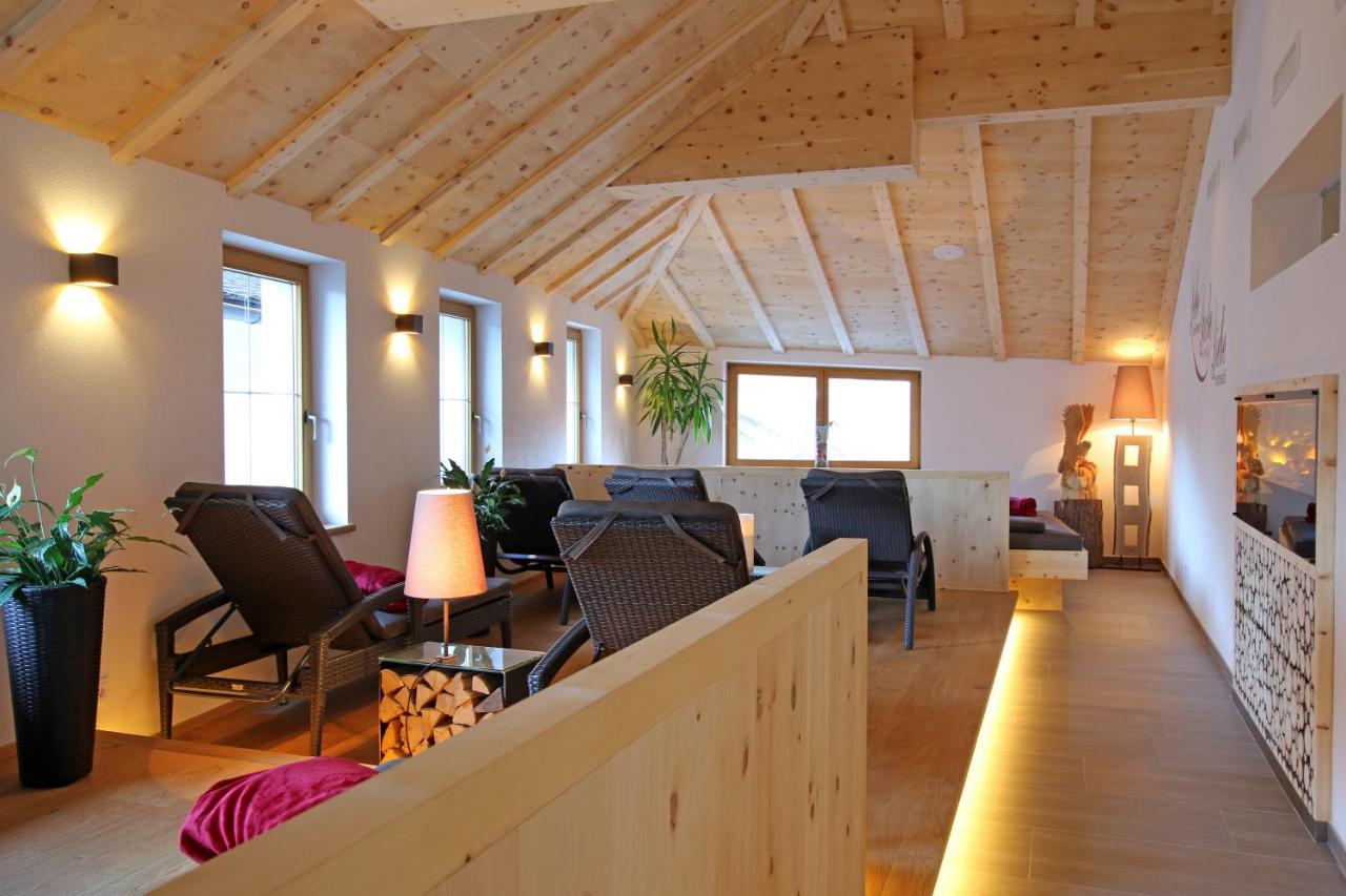 Hotel Schwarzer Adler Nauders Luaran gambar