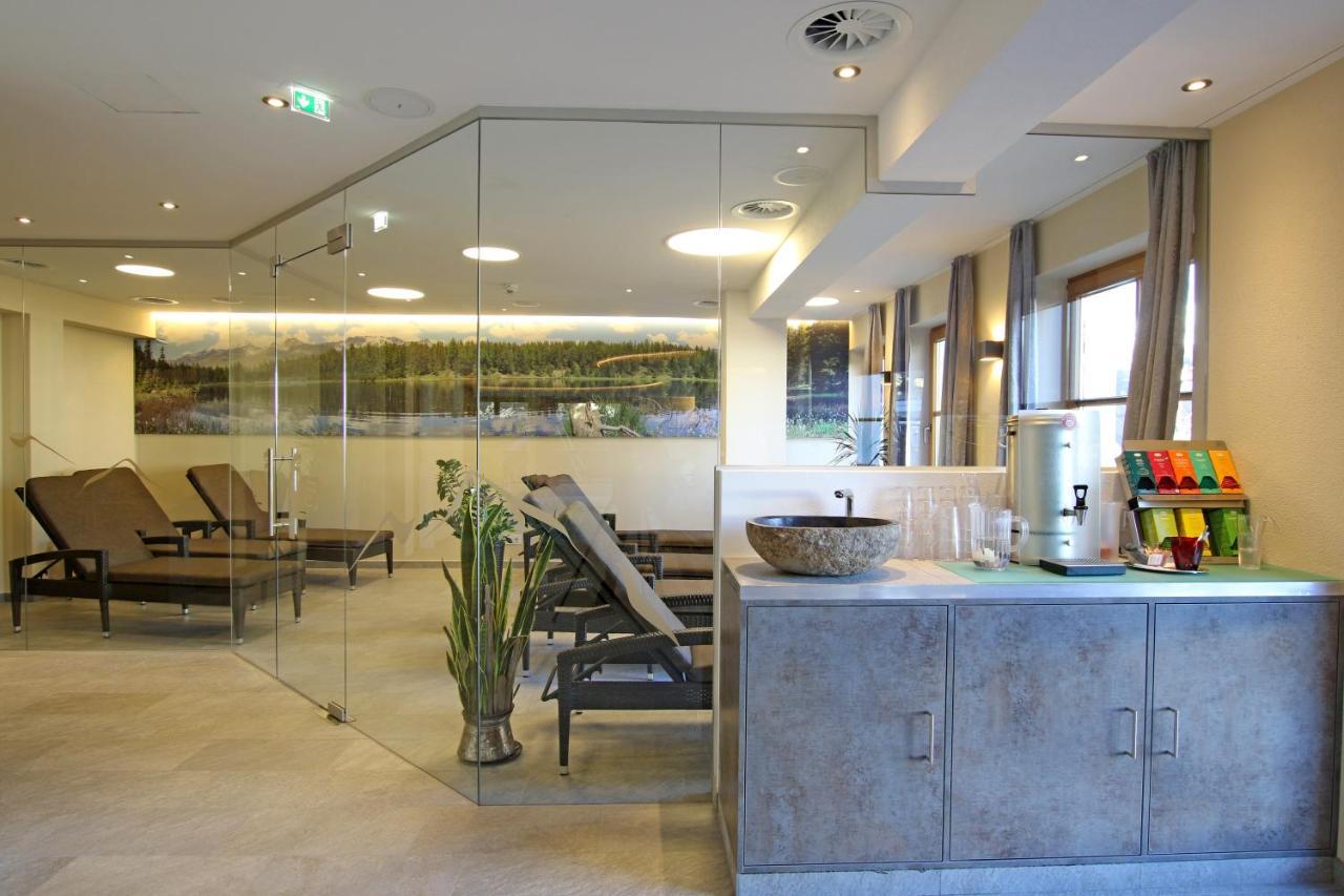Hotel Schwarzer Adler Nauders Luaran gambar