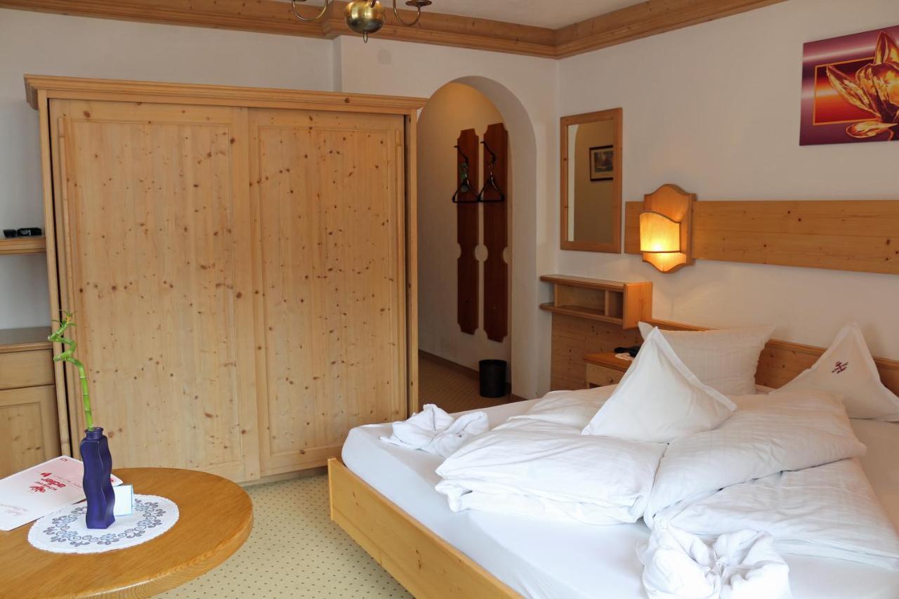 Hotel Schwarzer Adler Nauders Luaran gambar