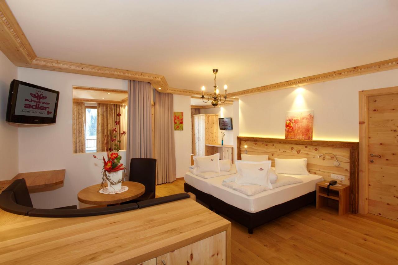 Hotel Schwarzer Adler Nauders Luaran gambar