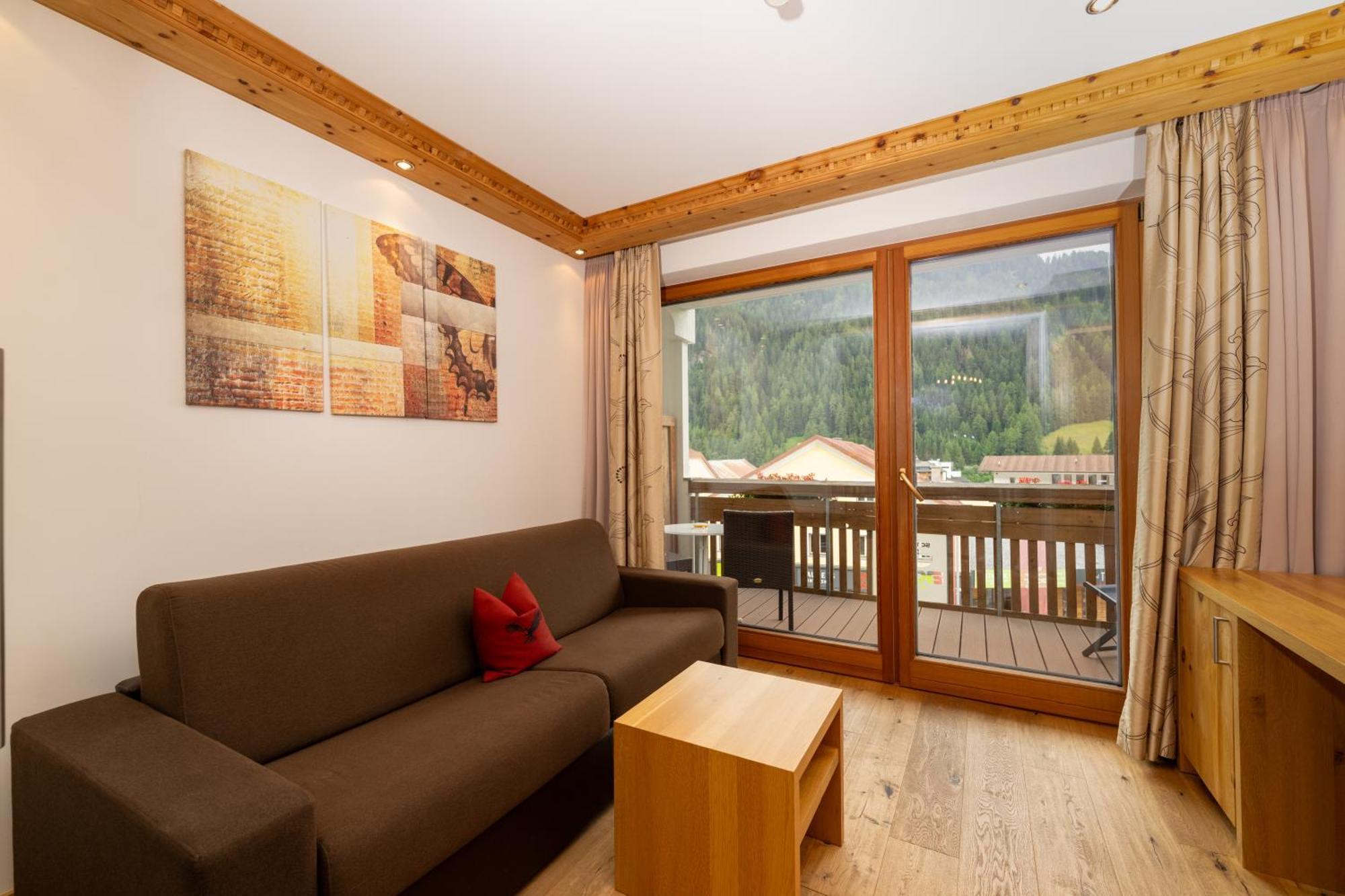 Hotel Schwarzer Adler Nauders Luaran gambar