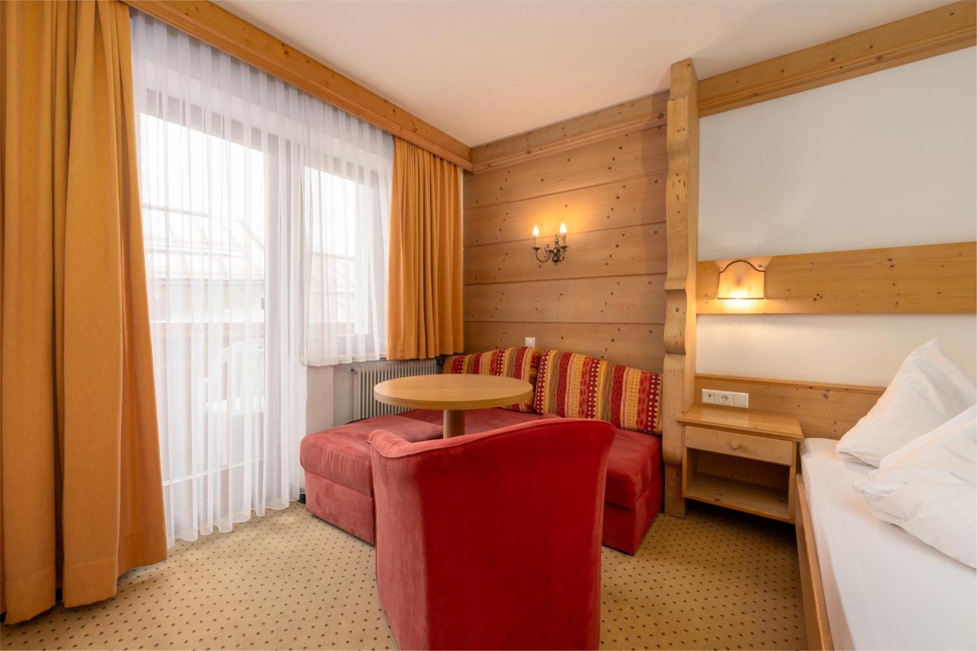 Hotel Schwarzer Adler Nauders Luaran gambar