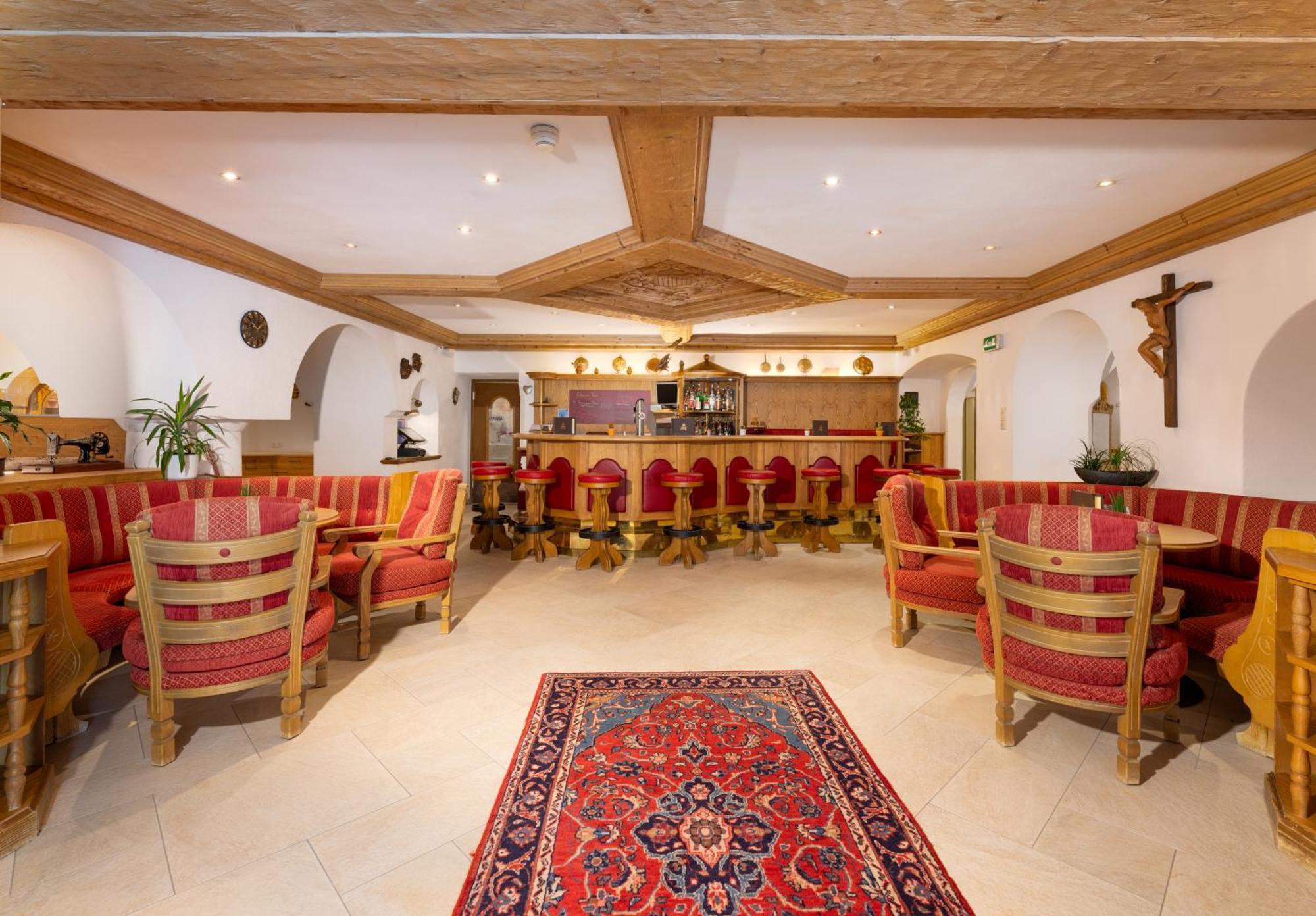 Hotel Schwarzer Adler Nauders Luaran gambar
