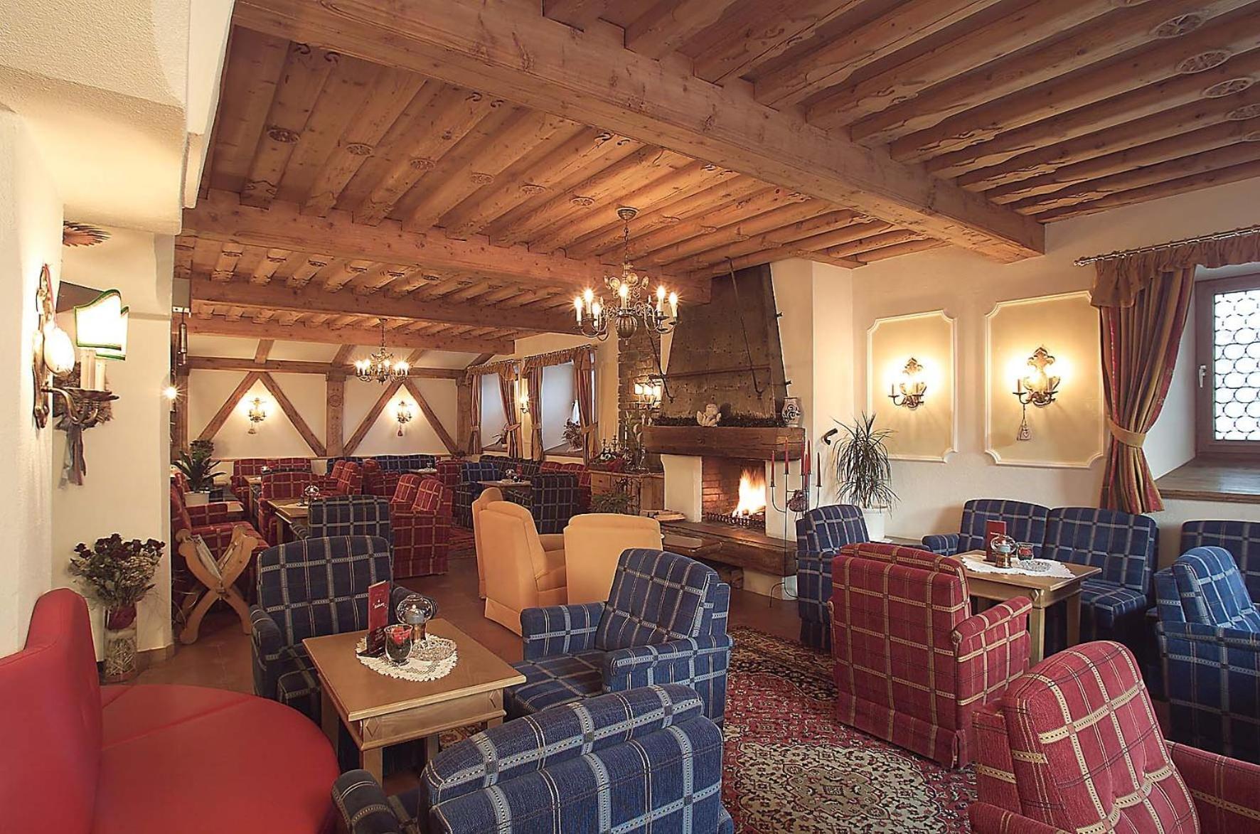 Hotel Schwarzer Adler Nauders Luaran gambar