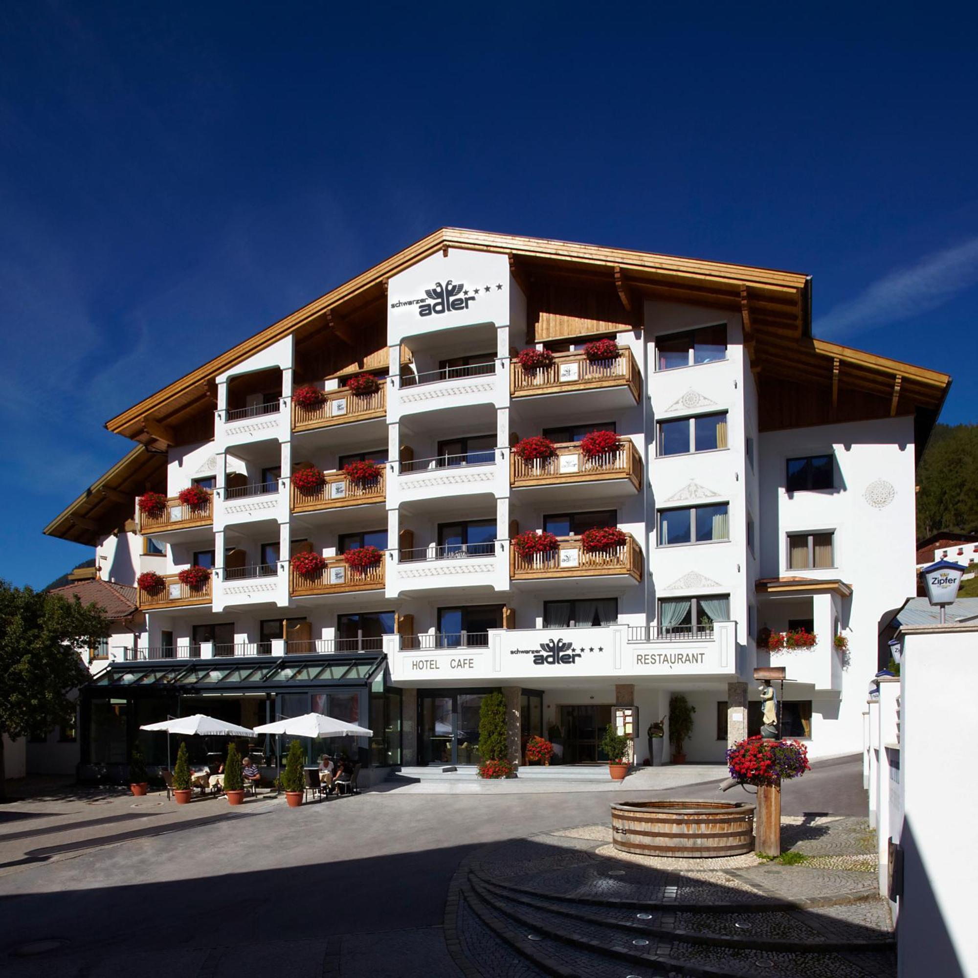 Hotel Schwarzer Adler Nauders Luaran gambar