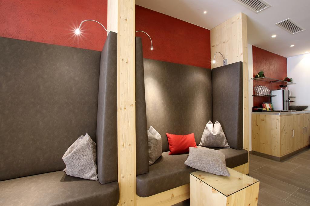 Hotel Schwarzer Adler Nauders Luaran gambar